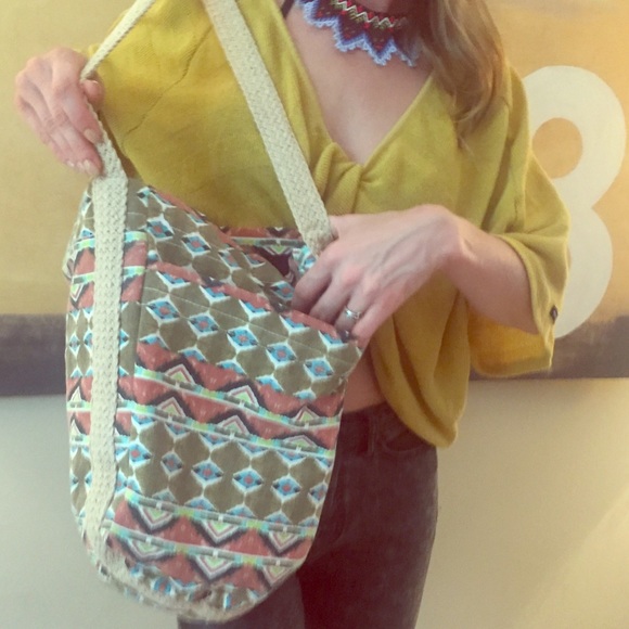 NWT🌞 Volcom Perfect PacSun Boho Beach Tote - Picture 1 of 7